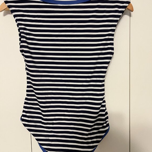 L.L. Bean Women's One Piece Swimsuit, 4 - Picture 5 of 5